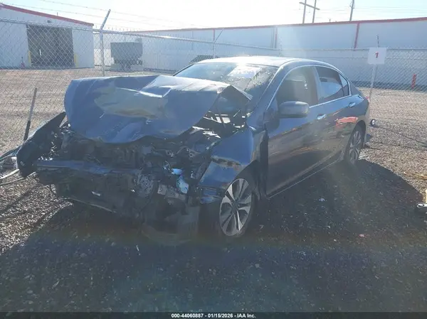 1HGCR3F84GA017391 2016 HONDA ACCORD - Image 2
