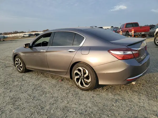 1HGCR3F84GA020954 2016 HONDA ACCORD - Image 2