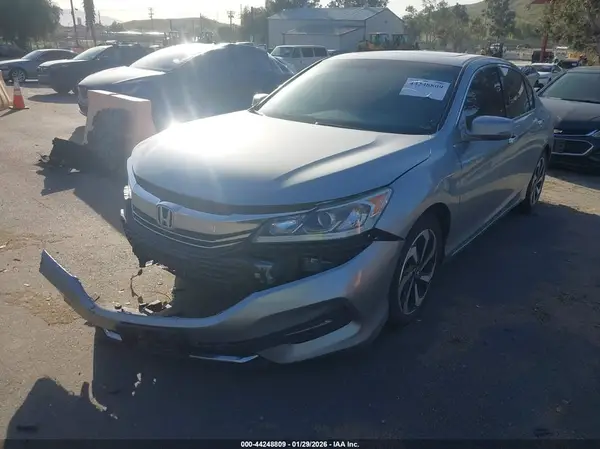 1HGCR3F84GA023322 2016 HONDA ACCORD - Image 2