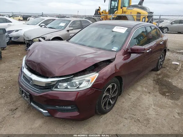 1HGCR3F84GA028276 2016 HONDA ACCORD - Image 2