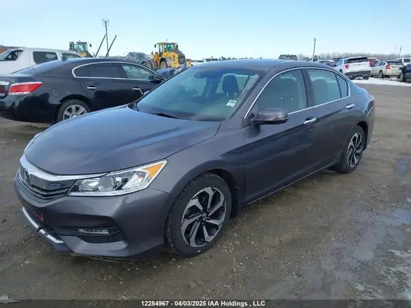 1HGCR3F84GA800985 2016 HONDA ACCORD - Image 2