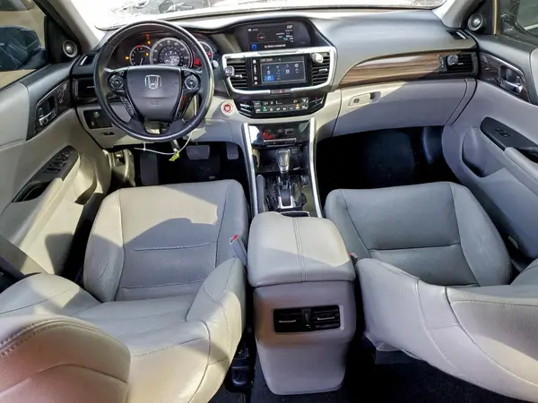 1HGCR3F84HA000284 2017 HONDA ACCORD - Image 8