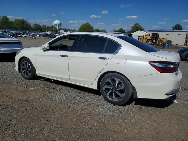 1HGCR3F84HA005307 2017 HONDA ACCORD - Image 2
