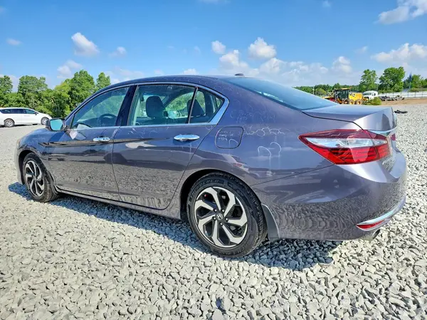 1HGCR3F84HA006103 2017 HONDA ACCORD - Image 2