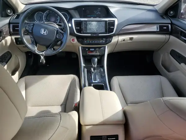 1HGCR3F84HA010622 2017 HONDA ACCORD - Image 8