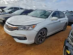 1HGCR3F84HA010975 2017 HONDA ACCORD