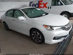 1HGCR3F84HA011933 2017 HONDA ACCORD