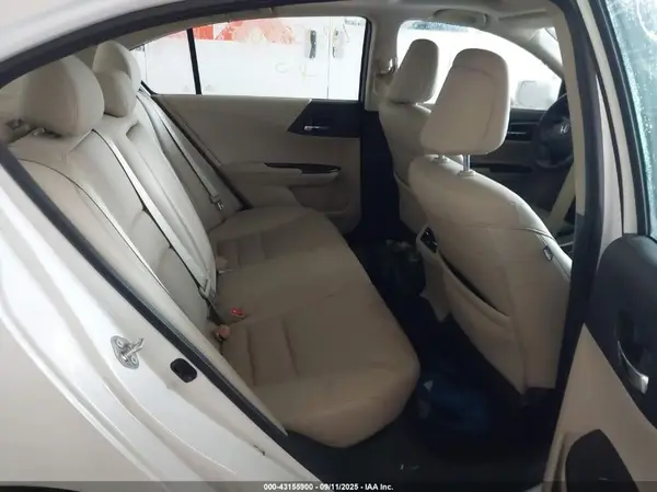 1HGCR3F84HA011933 2017 HONDA ACCORD - Image 8