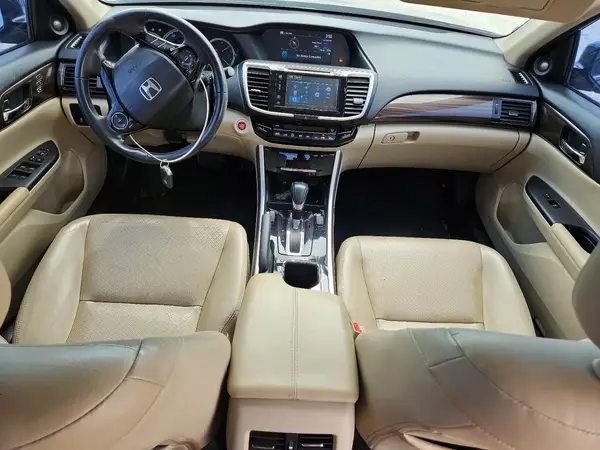 1HGCR3F84HA017764 2017 HONDA ACCORD - Image 8