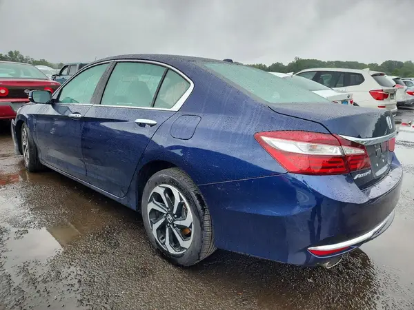 1HGCR3F84HA024147 2017 HONDA ACCORD - Image 2