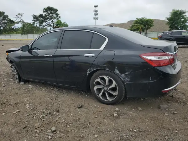 1HGCR3F84HA028070 2017 HONDA ACCORD - Image 2