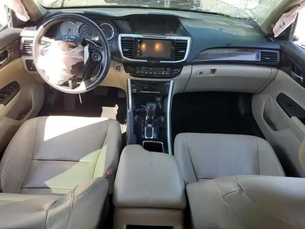 1HGCR3F84HA032555 2017 HONDA ACCORD - Image 8