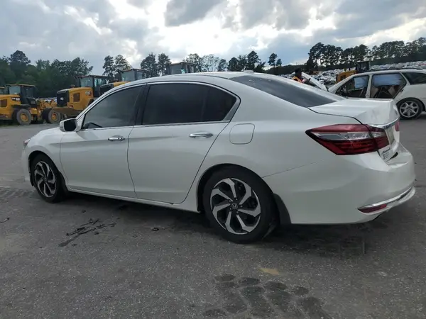 1HGCR3F84HA043247 2017 HONDA ACCORD - Image 2