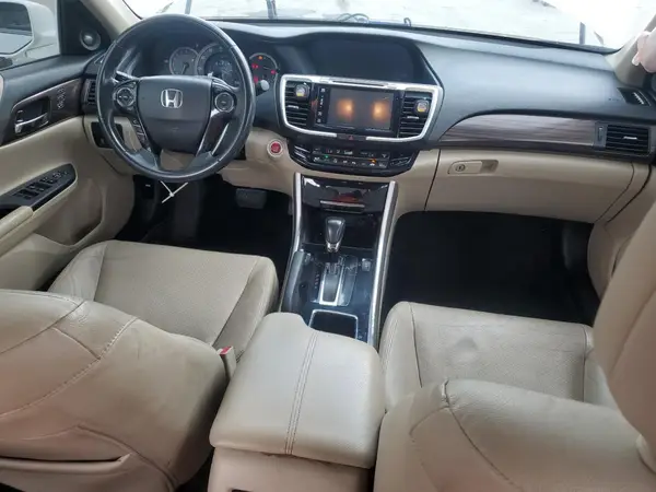 1HGCR3F84HA043247 2017 HONDA ACCORD - Image 8