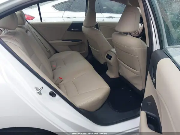 1HGCR3F84HA045094 2017 HONDA ACCORD - Image 8