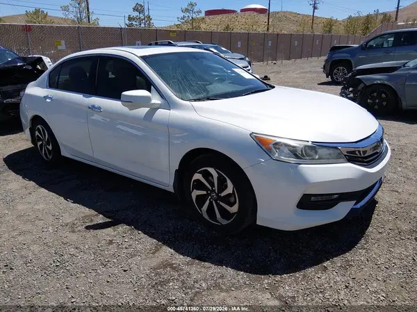 1HGCR3F85GA006187 2016 HONDA ACCORD - Image 1