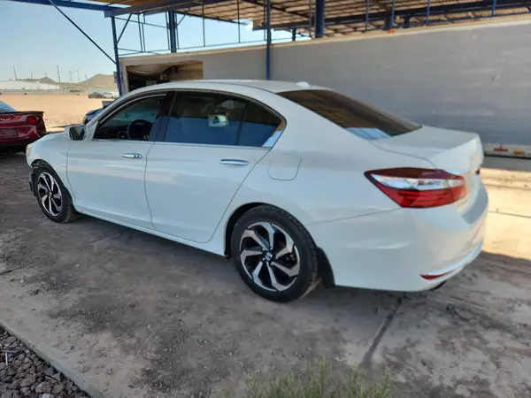 1HGCR3F85GA008473 2016 HONDA ACCORD - Image 2