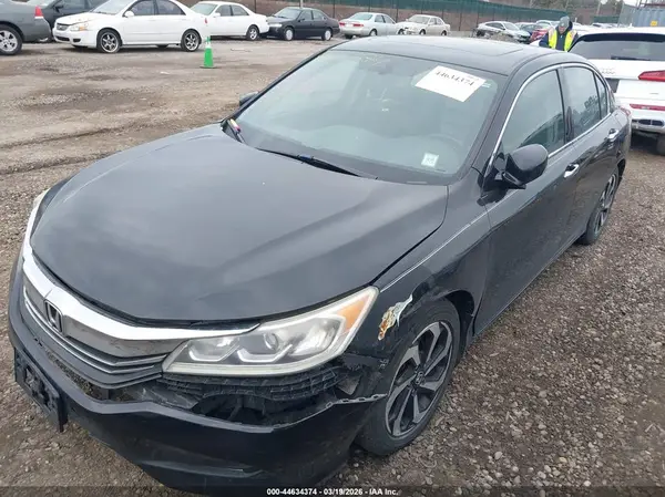 1HGCR3F85GA015665 2016 HONDA ACCORD - Image 2