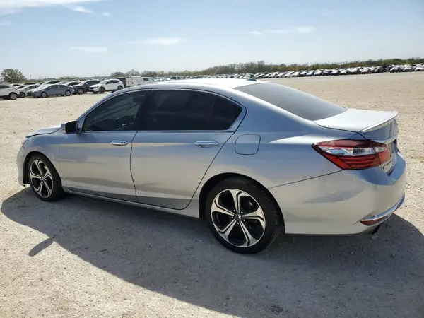 1HGCR3F85GA025368 2016 HONDA ACCORD - Image 2
