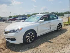 1HGCR3F85GA025984 2016 HONDA ACCORD