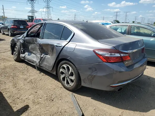 1HGCR3F85HA004487 2017 HONDA ACCORD - Image 2