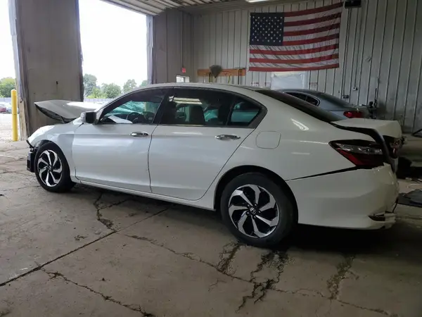 1HGCR3F85HA009060 2017 HONDA ACCORD - Image 2