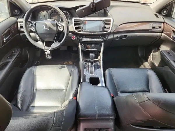 1HGCR3F85HA010404 2017 HONDA ACCORD - Image 8