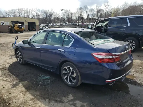 1HGCR3F85HA019202 2017 HONDA ACCORD - Image 2