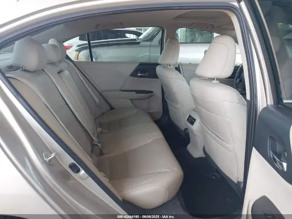 1HGCR3F85HA022102 2017 HONDA ACCORD - Image 8
