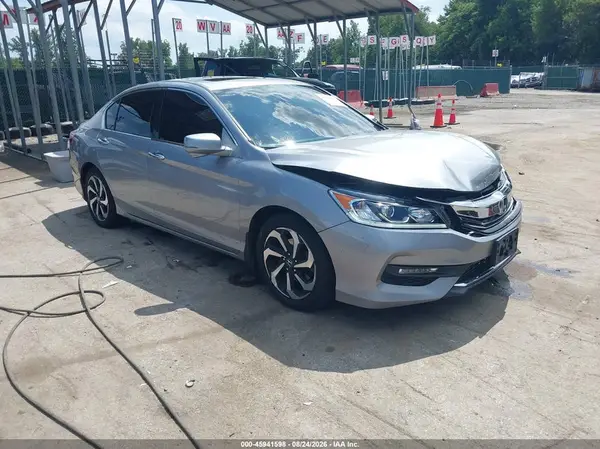 1HGCR3F85HA024206 2017 HONDA ACCORD - Image 1