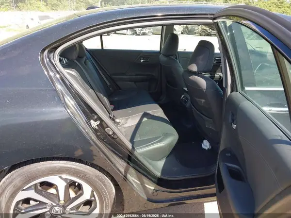1HGCR3F85HA026926 2017 HONDA ACCORD - Image 8