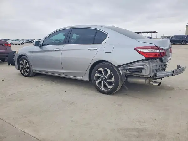 1HGCR3F85HA029051 2017 HONDA ACCORD - Image 2