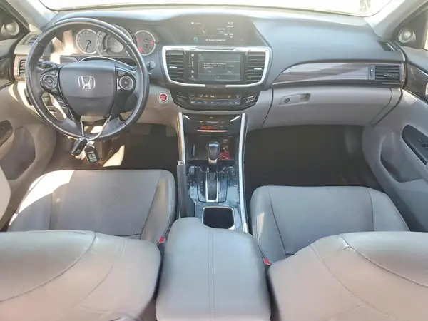 1HGCR3F85HA030698 2017 HONDA ACCORD - Image 8