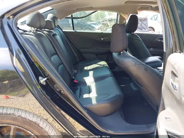 1HGCR3F85HA031818 2017 HONDA ACCORD - Image 8