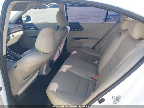 1HGCR3F85HA032564 2017 HONDA ACCORD - Image 8