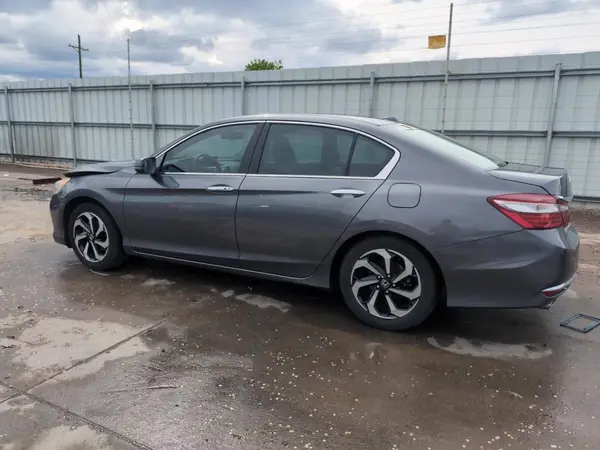 1HGCR3F85HA032631 2017 HONDA ACCORD - Image 2