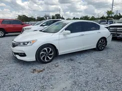 1HGCR3F85HA039238 2017 HONDA ACCORD