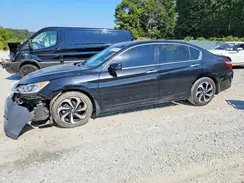 1HGCR3F85HA039725 2017 HONDA ACCORD
