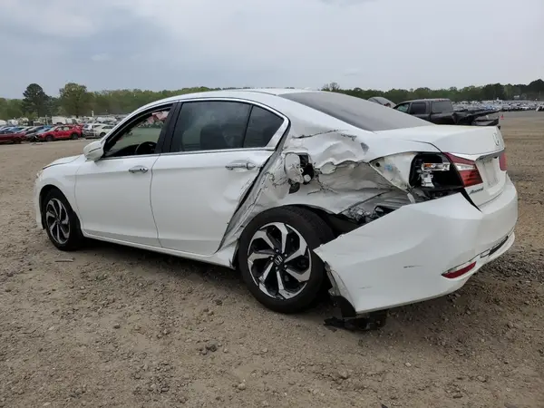 1HGCR3F85HA045086 2017 HONDA ACCORD - Image 2
