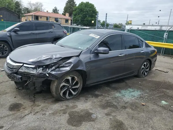 1HGCR3F85HA045735 2017 HONDA ACCORD - Image 1