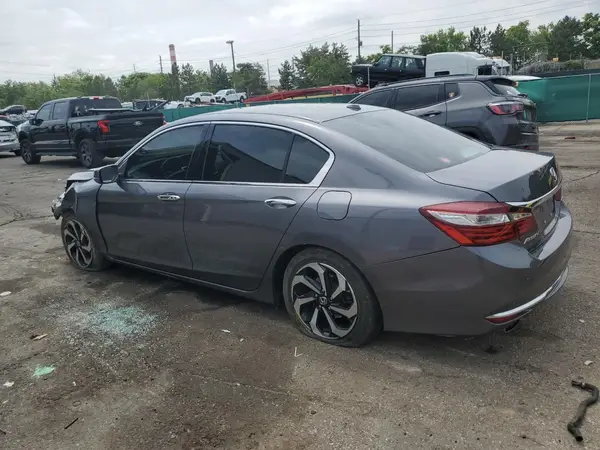 1HGCR3F85HA045735 2017 HONDA ACCORD - Image 2
