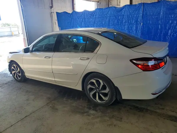 1HGCR3F86GA002603 2016 HONDA ACCORD - Image 2