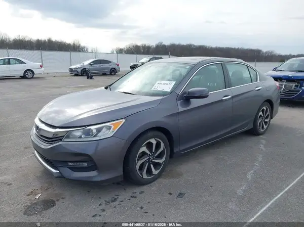 1HGCR3F86GA002911 2016 HONDA ACCORD - Image 2
