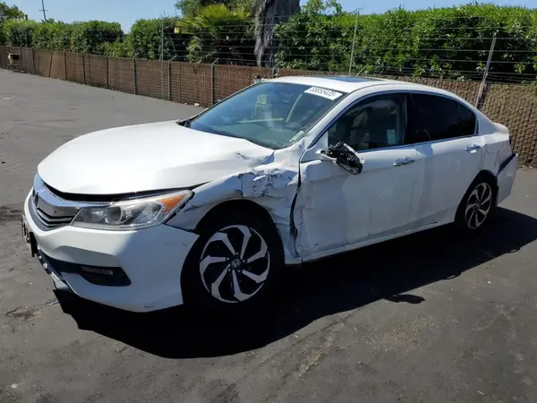 1HGCR3F86GA010135 2016 HONDA ACCORD - Image 1