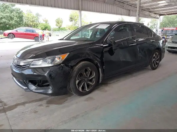 1HGCR3F86GA033348 2016 HONDA ACCORD - Image 2