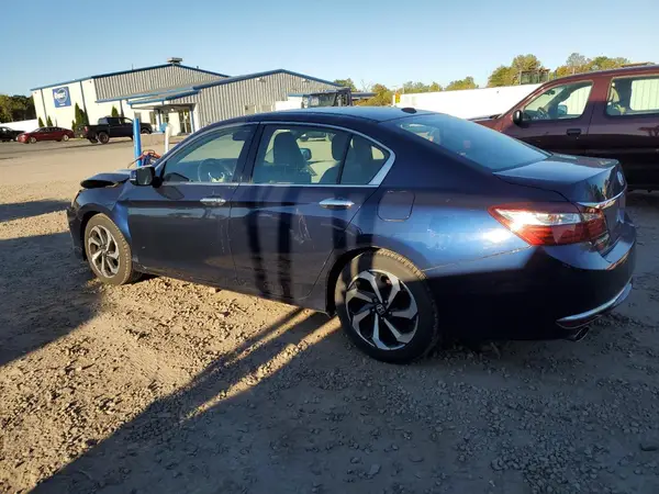 1HGCR3F86HA009679 2017 HONDA ACCORD - Image 2