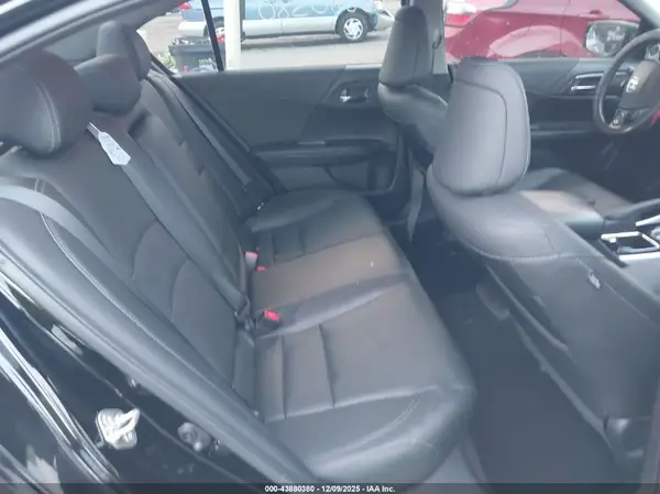 1HGCR3F86HA012999 2017 HONDA ACCORD - Image 8