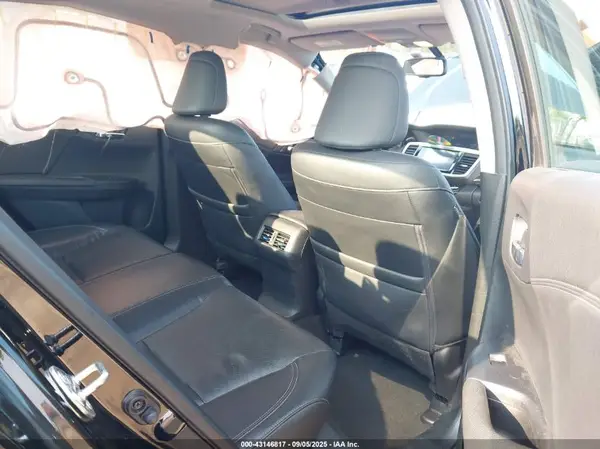 1HGCR3F86HA013022 2017 HONDA ACCORD - Image 8