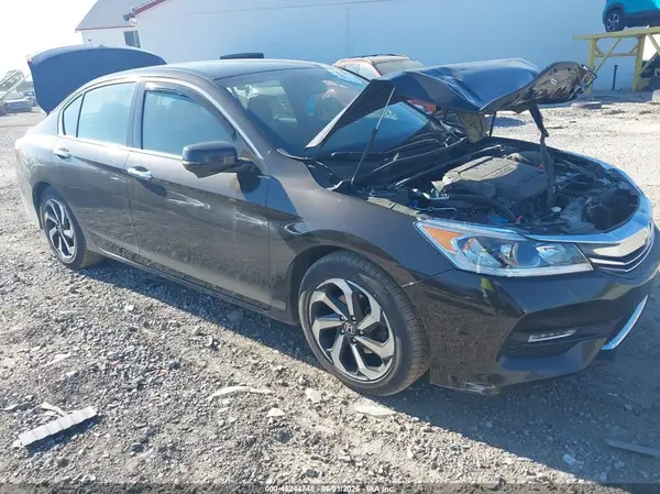 1HGCR3F86HA015238 2017 HONDA ACCORD - Image 1