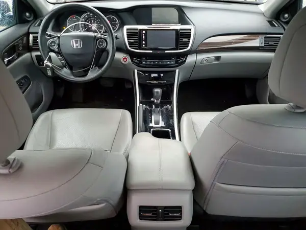 1HGCR3F86HA015529 2017 HONDA ACCORD - Image 8